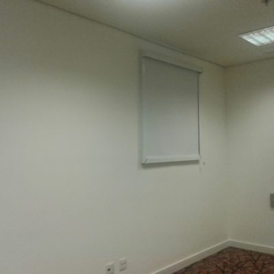 Persiana Rolo com Guia Lateral Tremembé